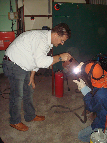 Trung tâm Xuất khẩu lao động